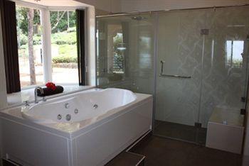Farview Mountain Resort Villas Ooty Exterior foto